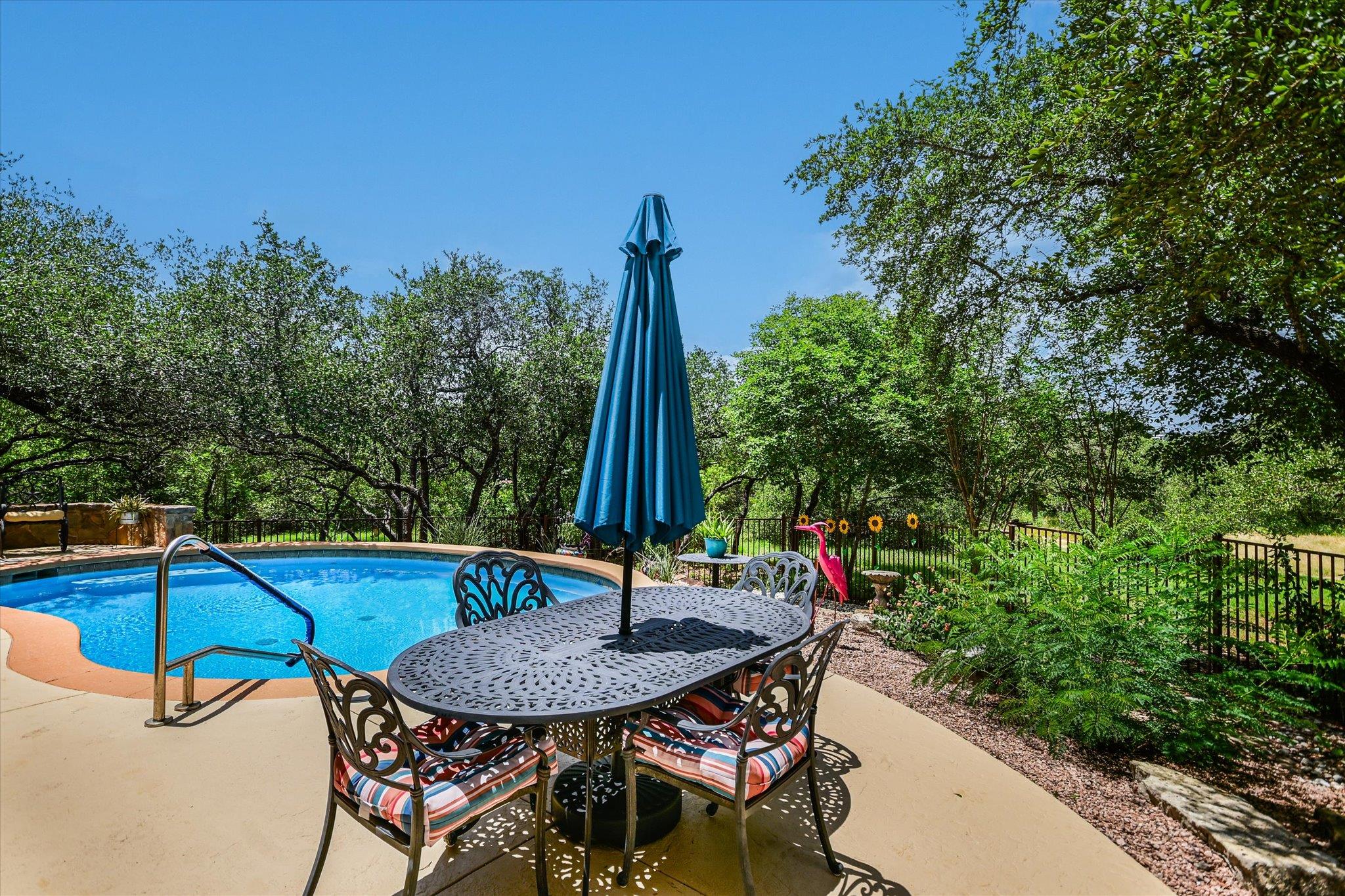 15936 Booth CIR