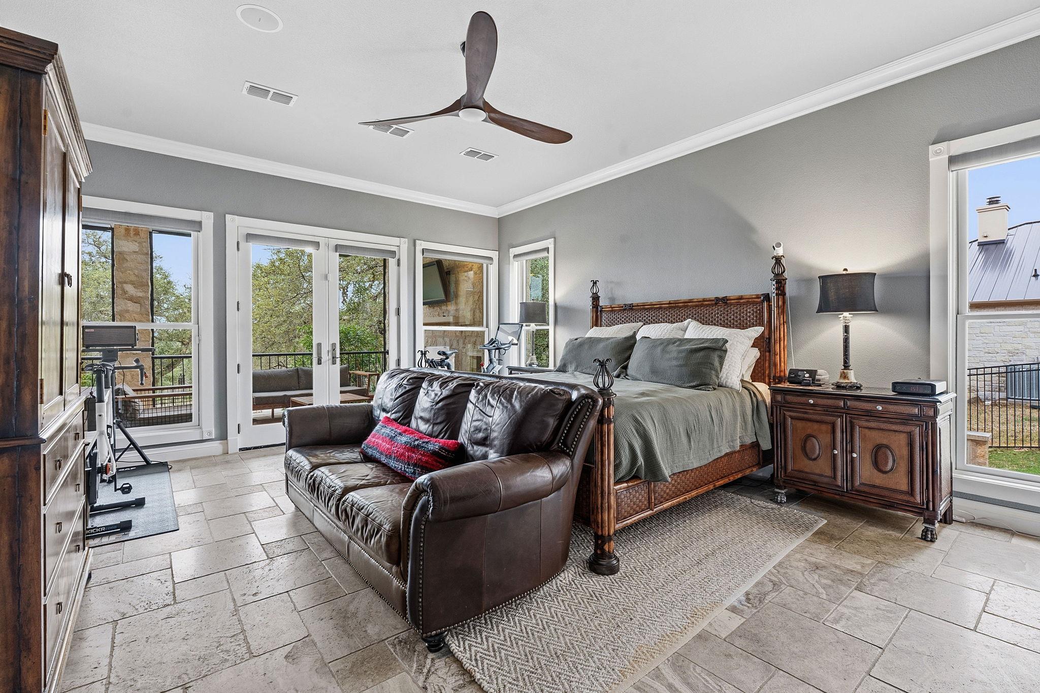 3118 La Ventana PKWY