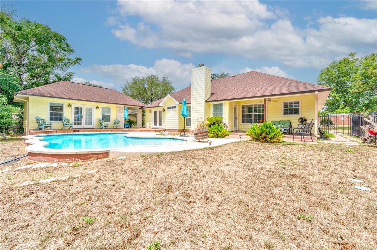 18609 Venture DR