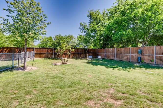 7805 Cooper LN # 206