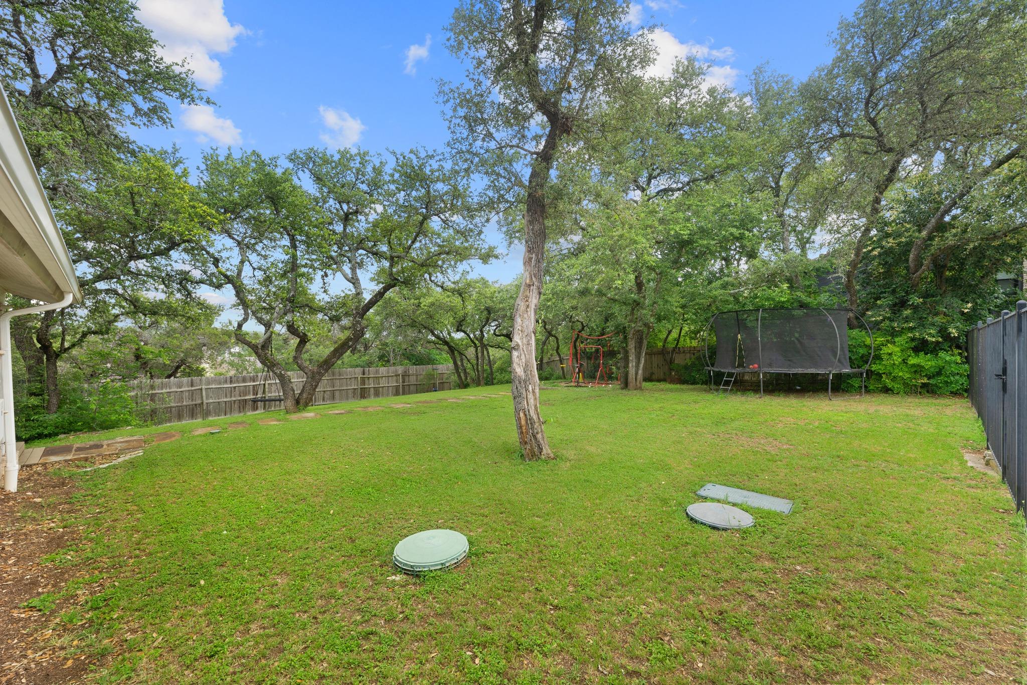 1211 Falcon Ledge DR