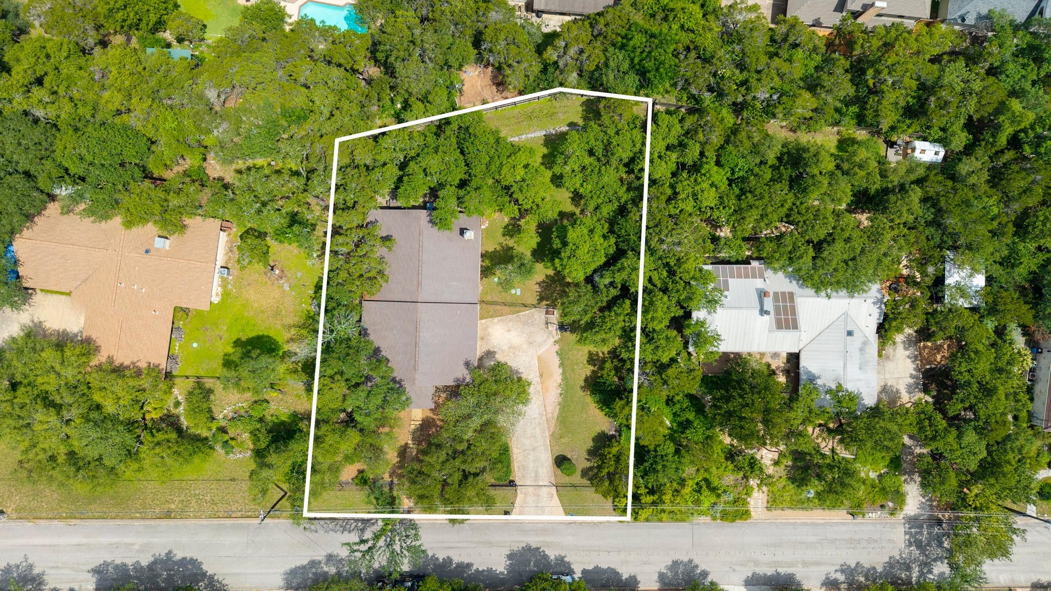 1211 Falcon Ledge DR