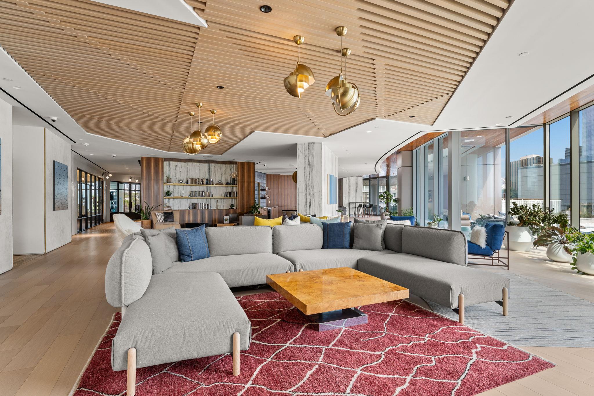 501 West Ave # 1504