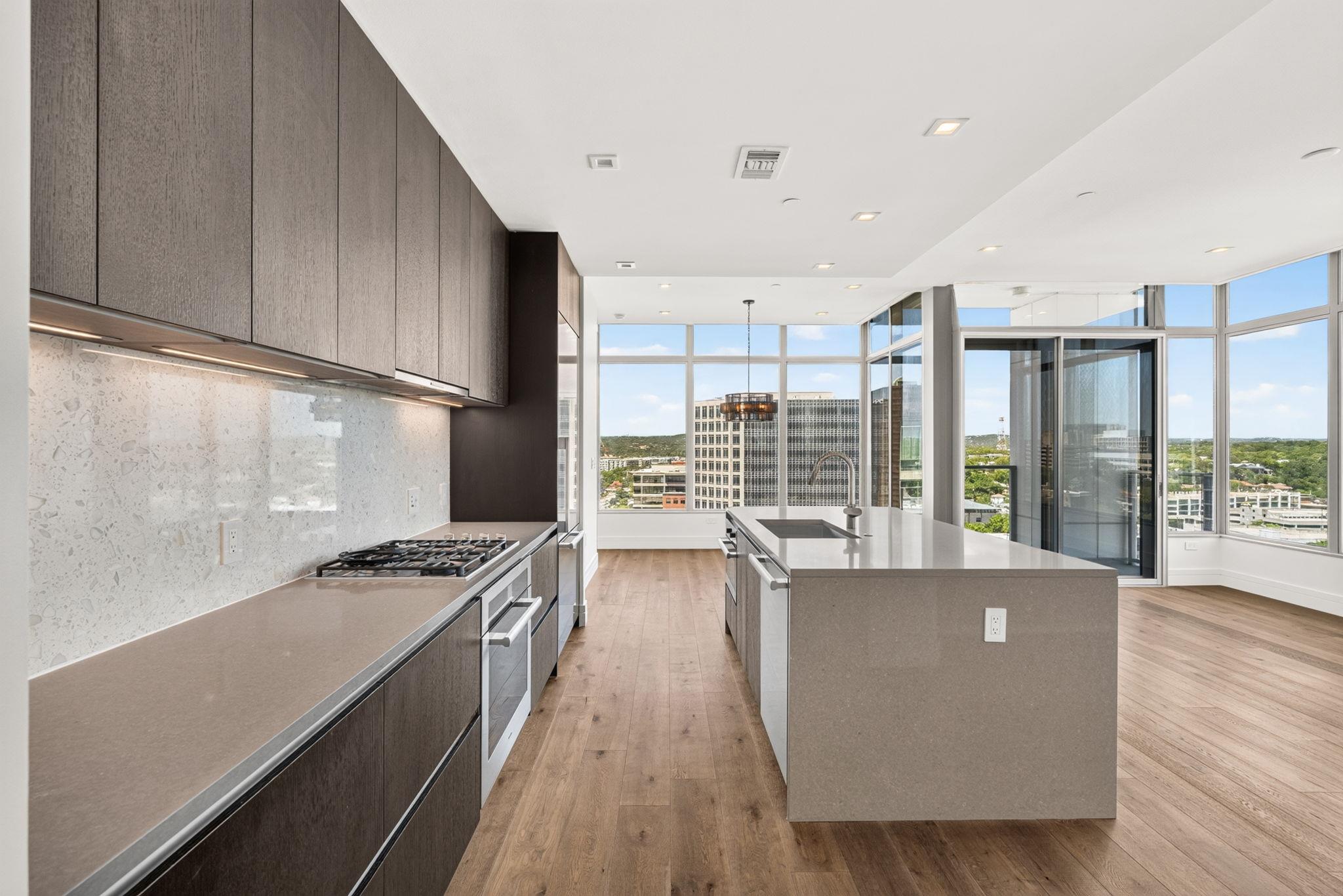 501 West Ave # 1504