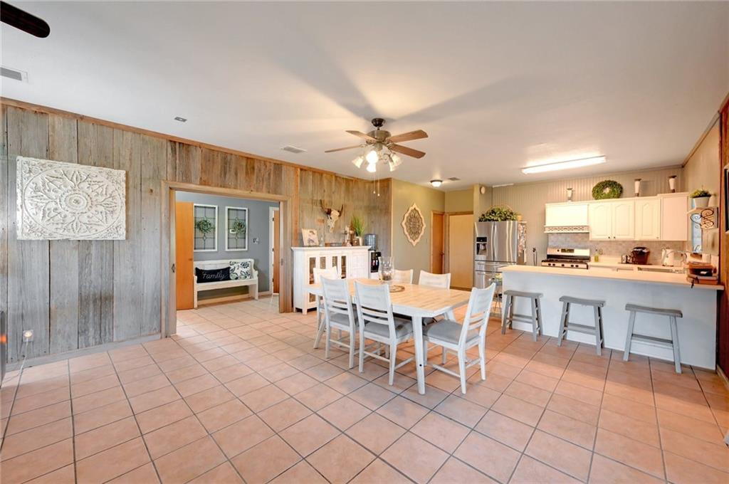 1280 Union Wine RD