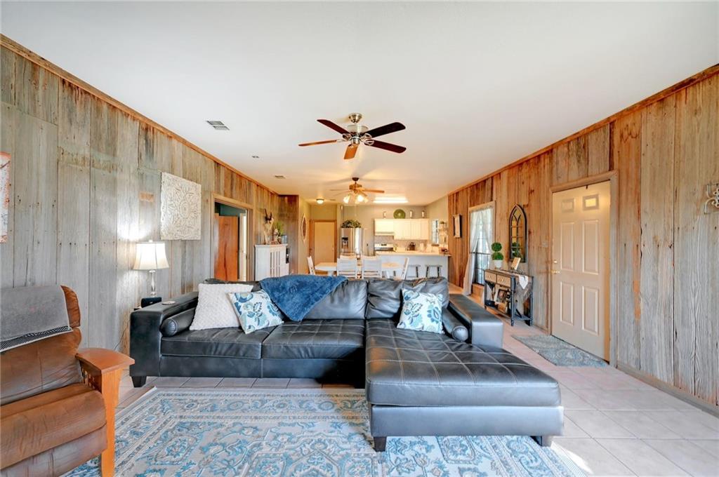 1280 Union Wine RD