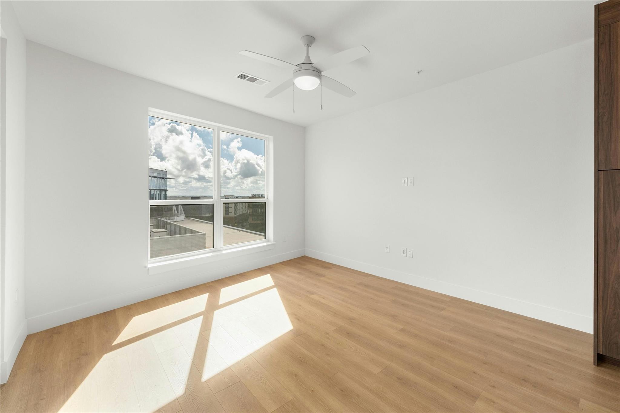 1701 Simond Ave # 644
