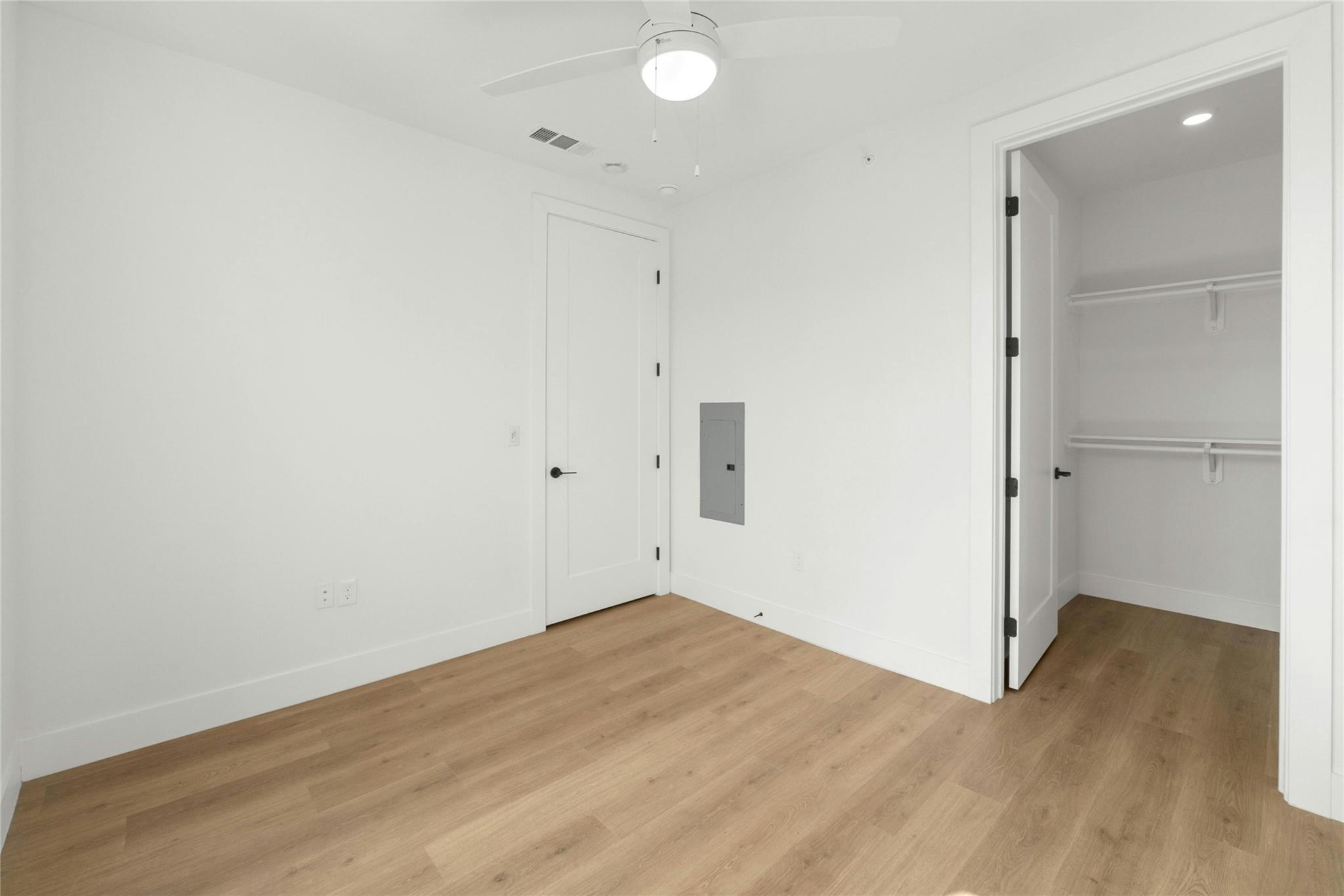 1701 Simond Ave # 644