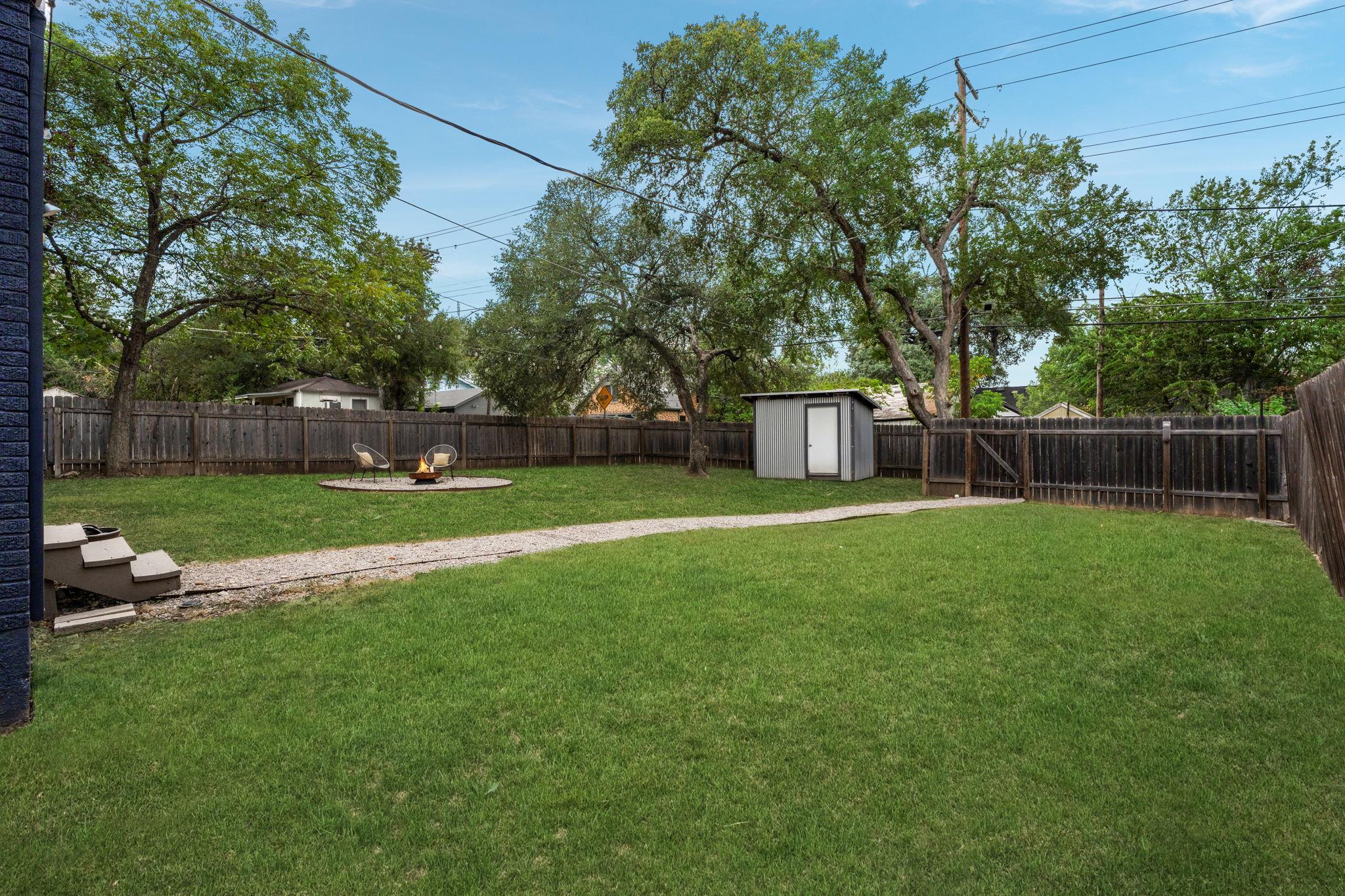 1612 Travis Heights BLVD