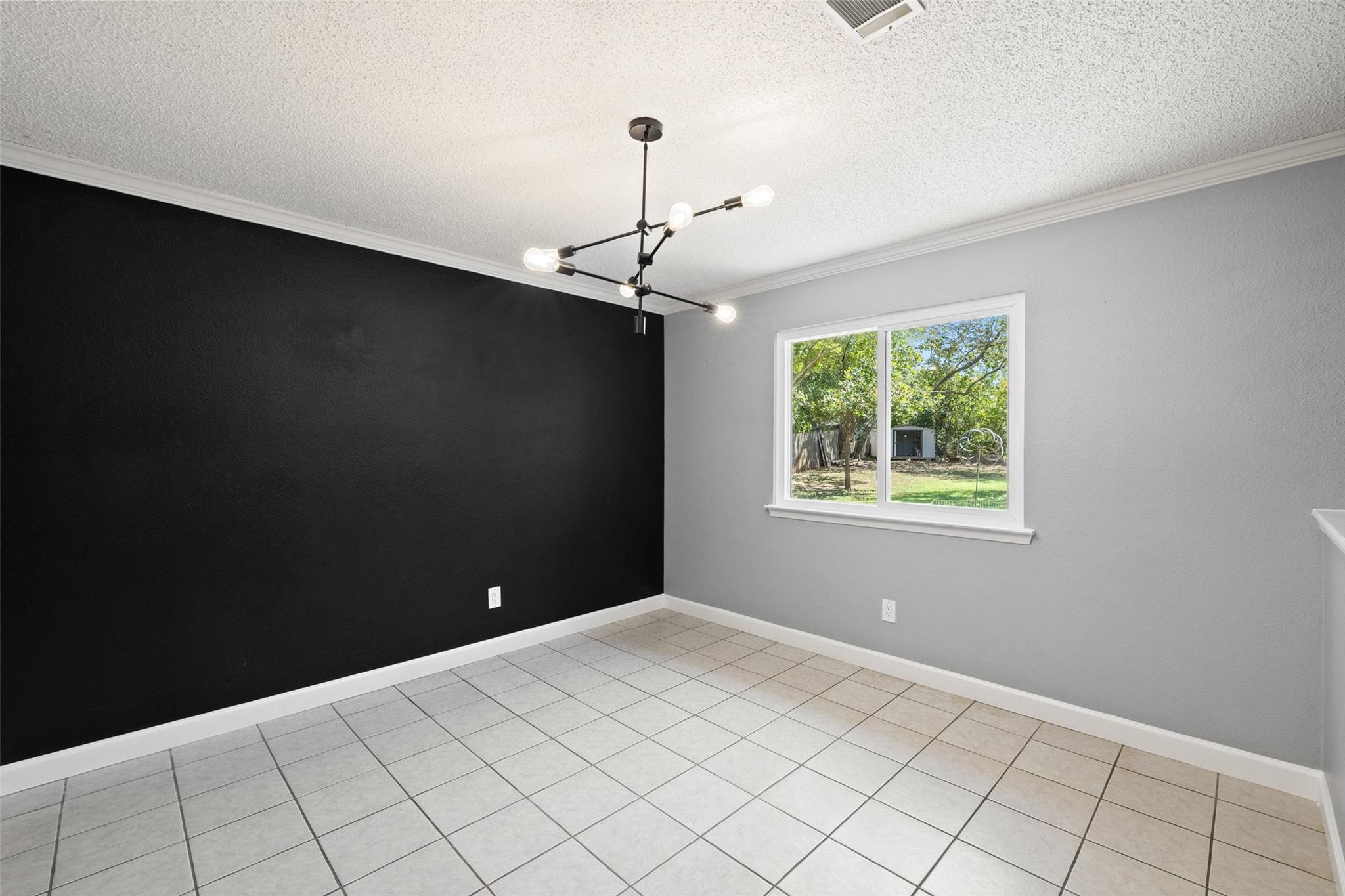 2808 Firecrest DR