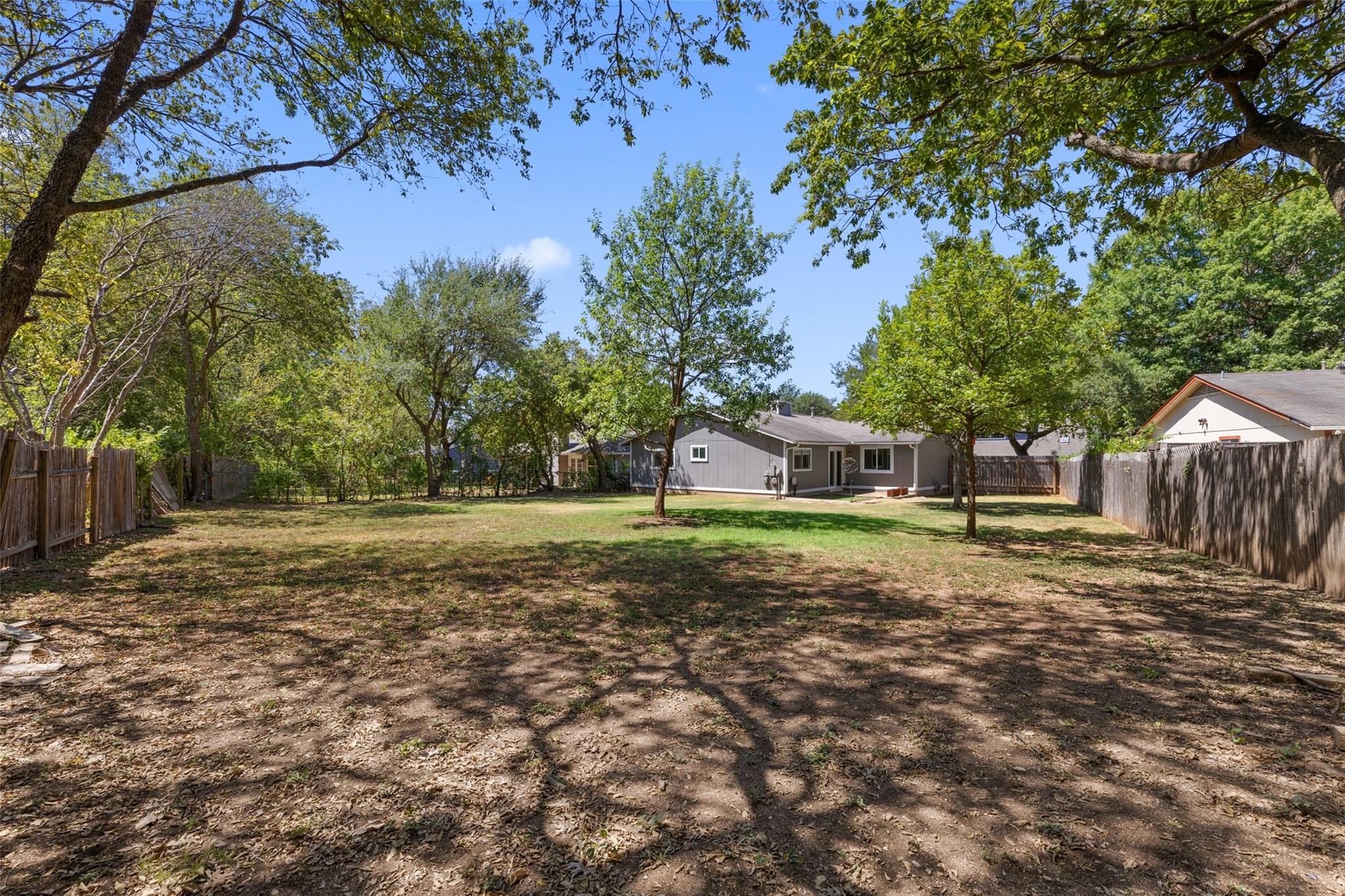 2808 Firecrest DR