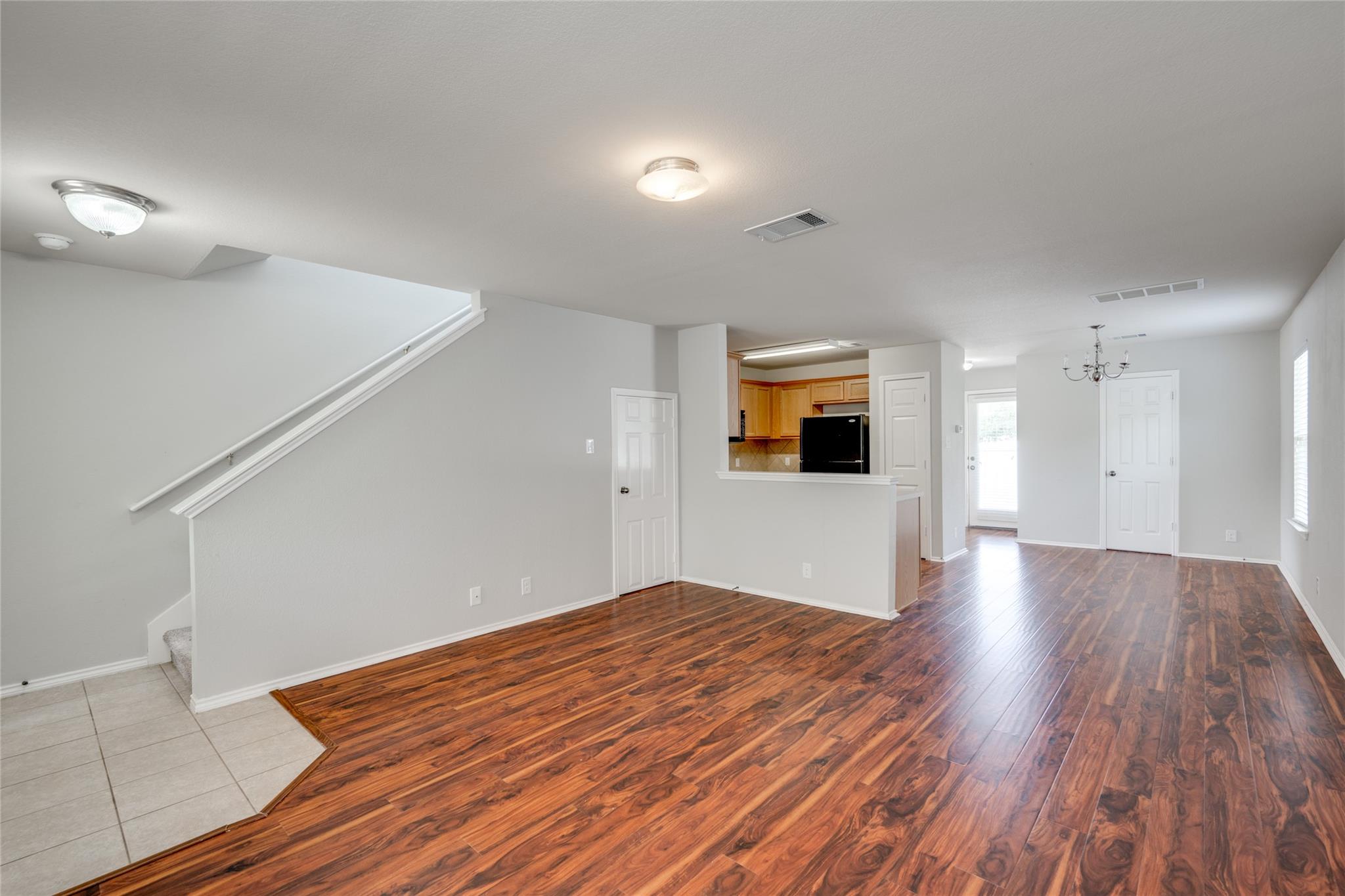 524 Rolling Oak DR