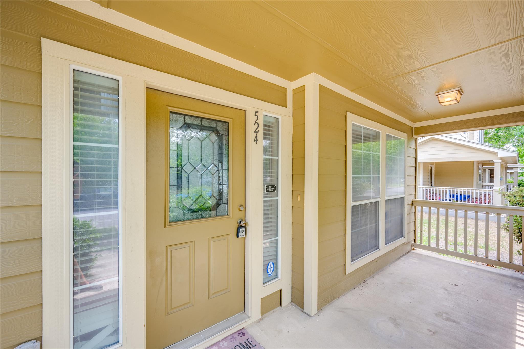 524 Rolling Oak DR