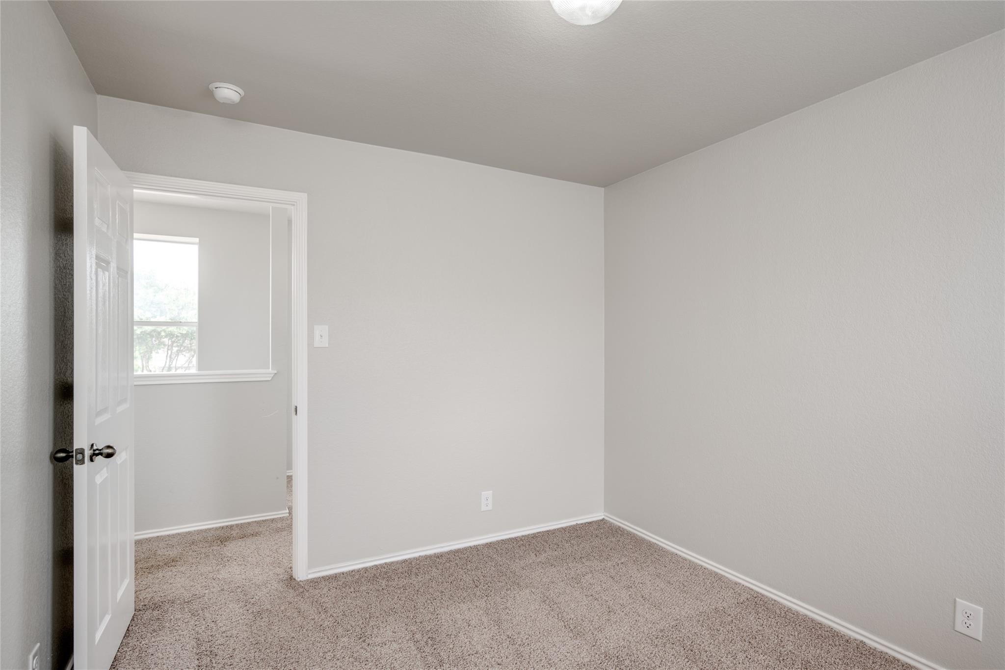 524 Rolling Oak DR