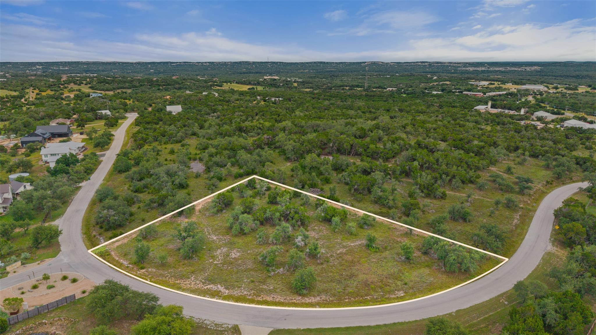32000 Mirela Ann RD
