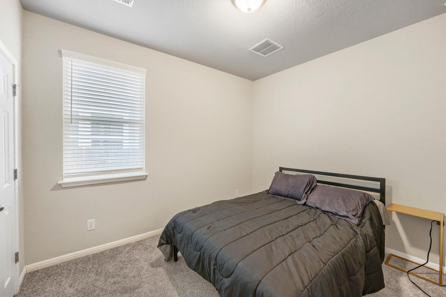 12104 Tolson DR