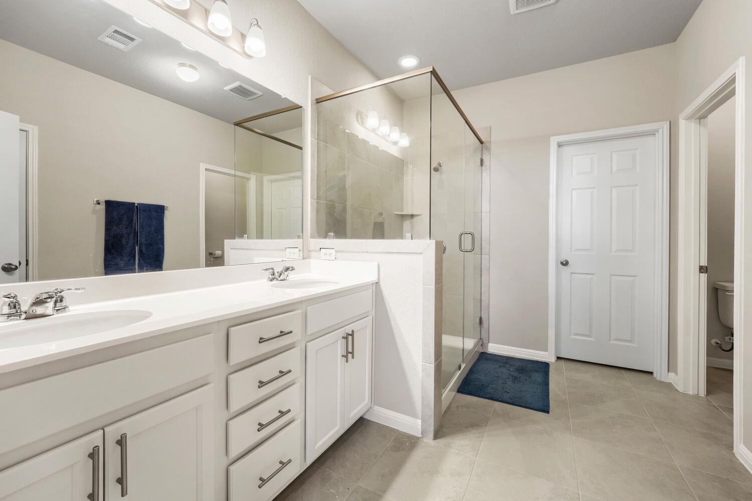 12104 Tolson DR