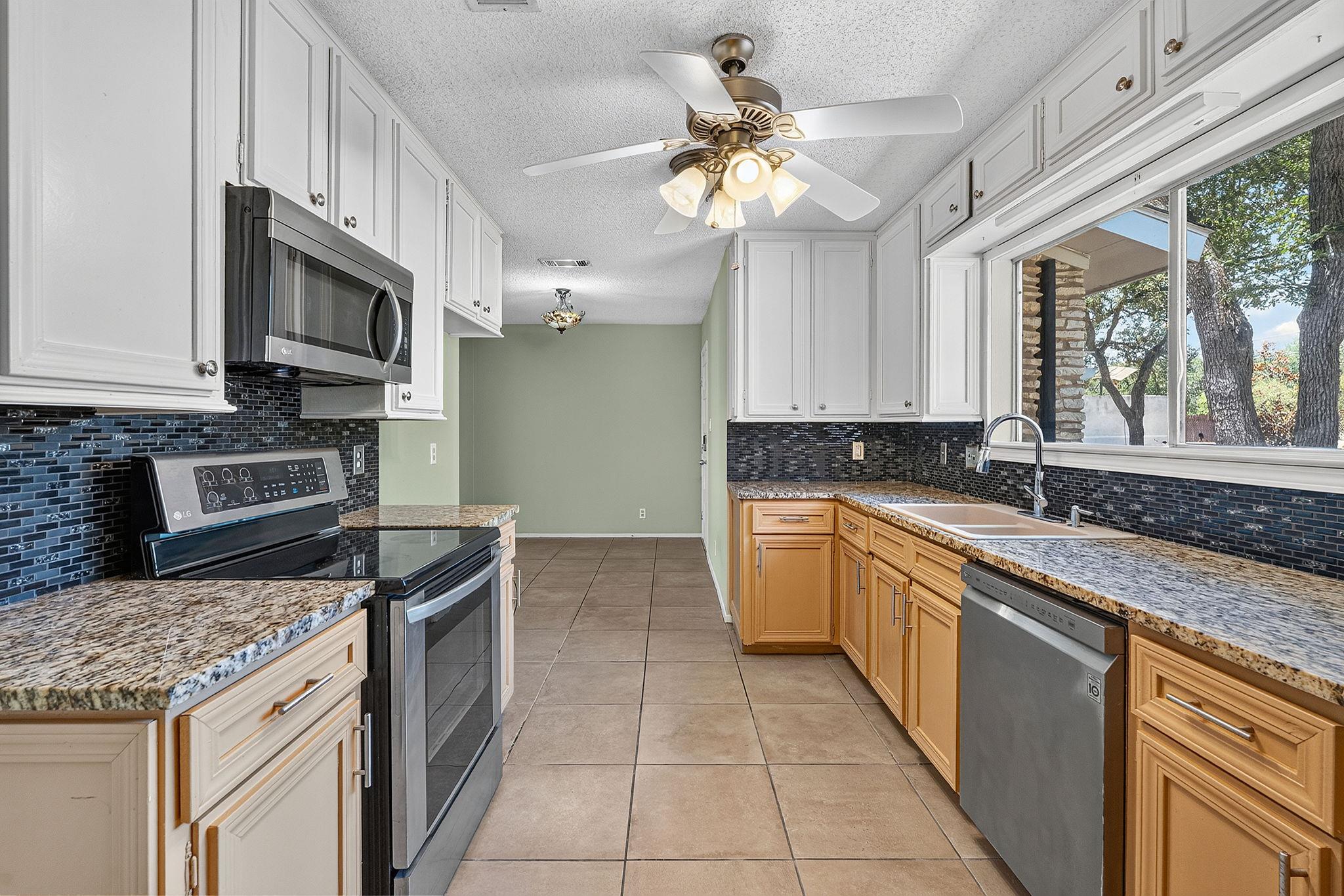 3809 Wyldwood RD