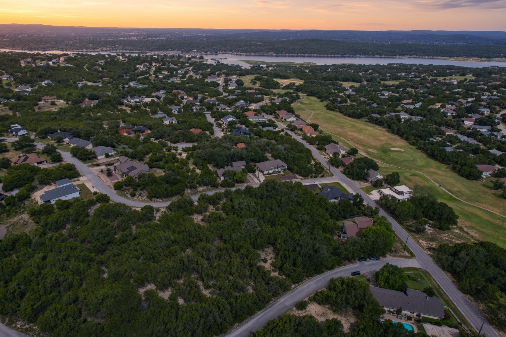 3806 Cedar GLN