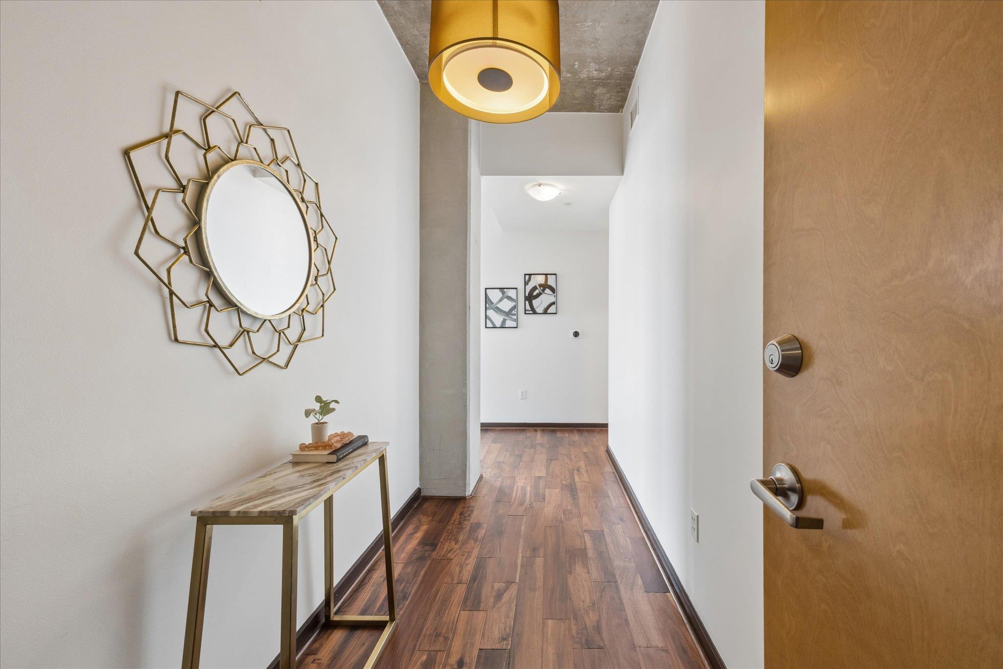 360 Nueces ST # 4202