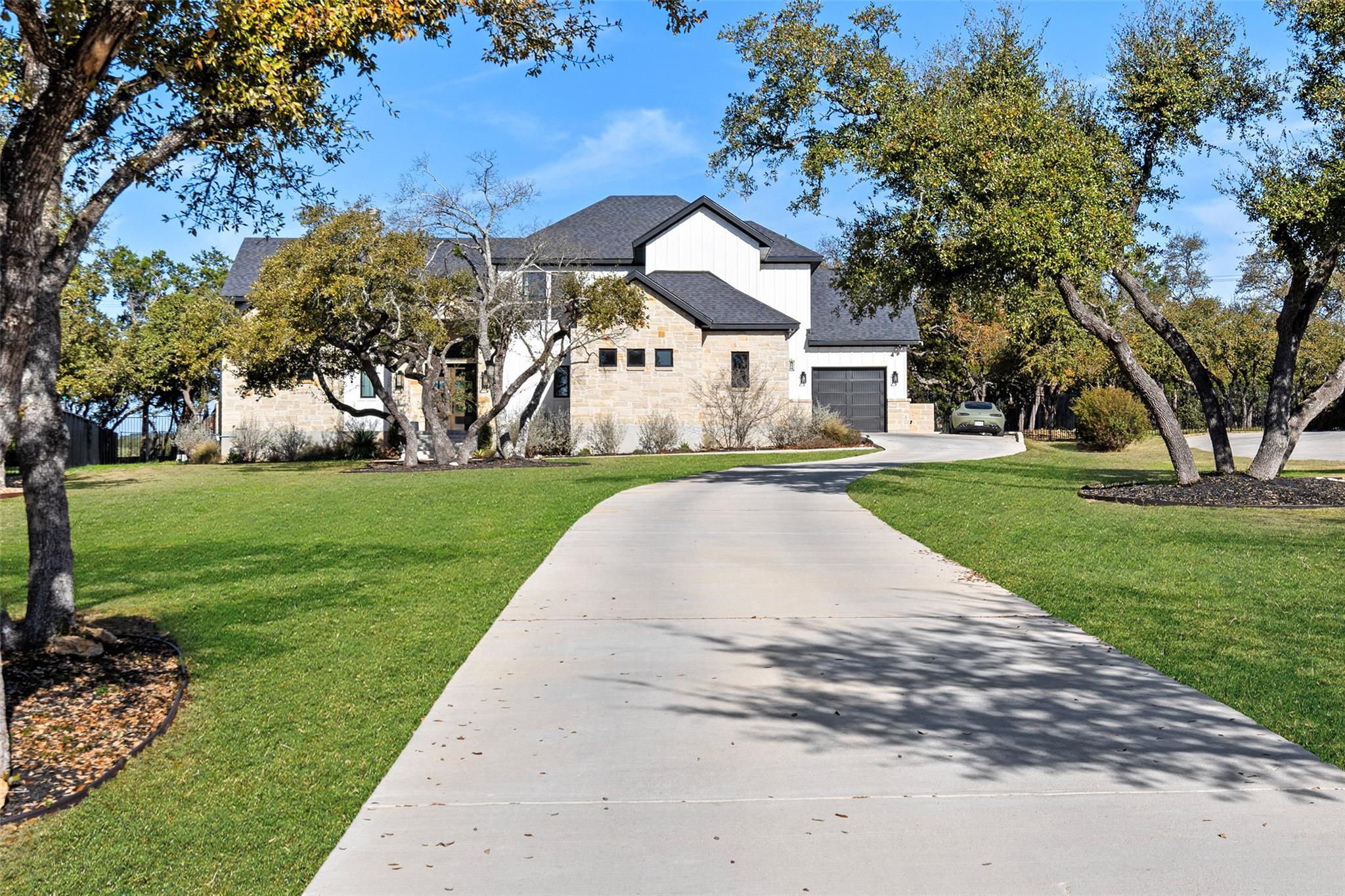 316 Stockman DR