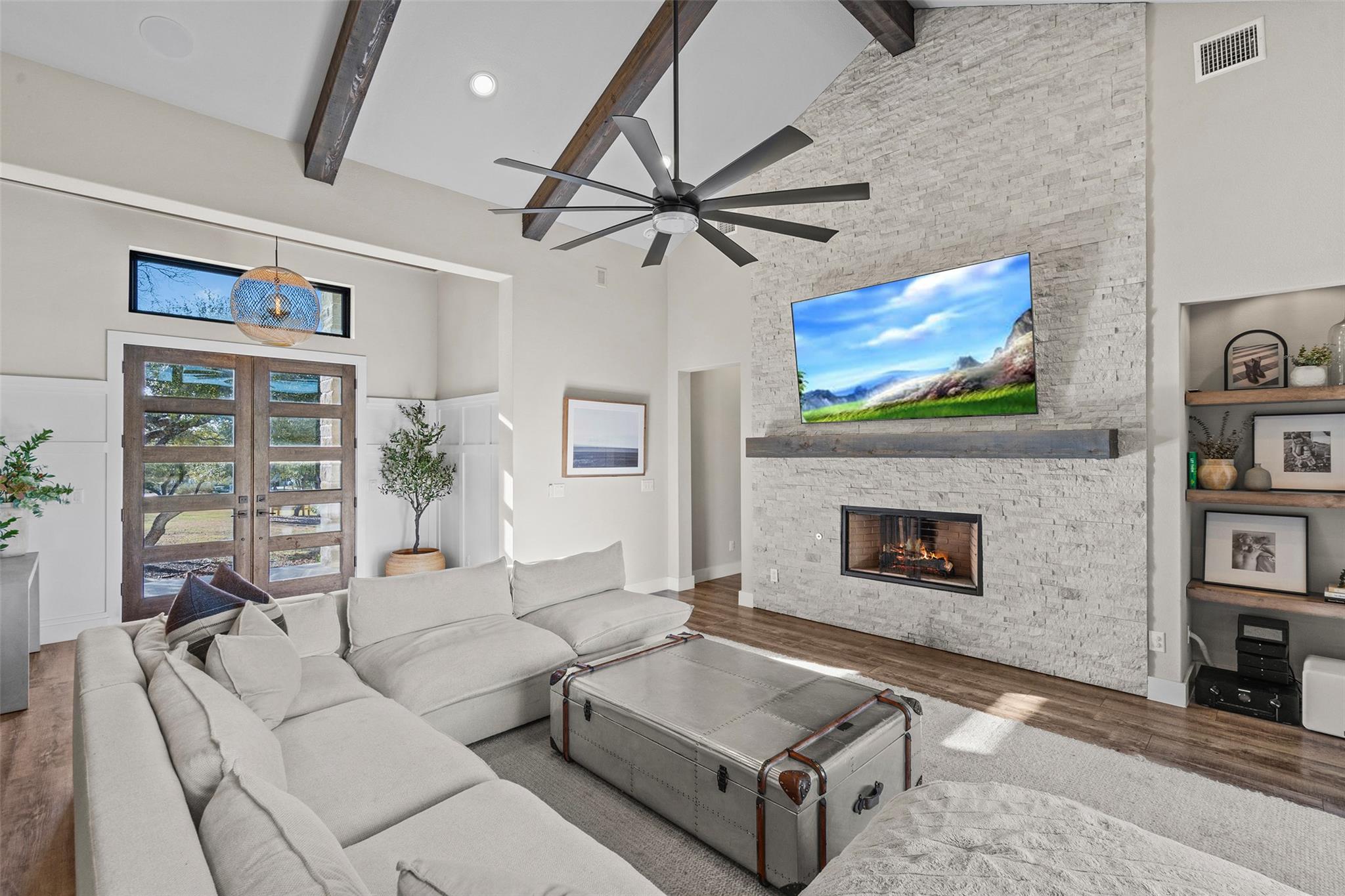 316 Stockman DR