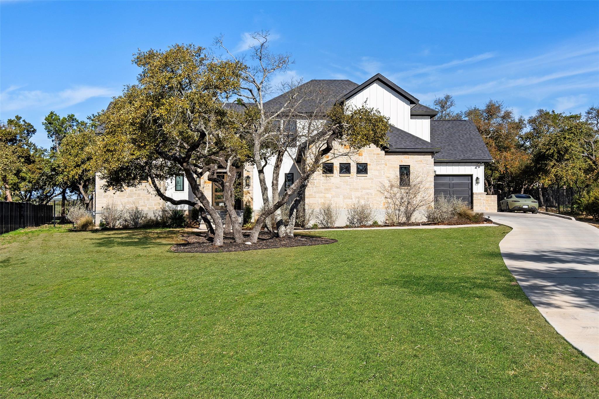 316 Stockman DR