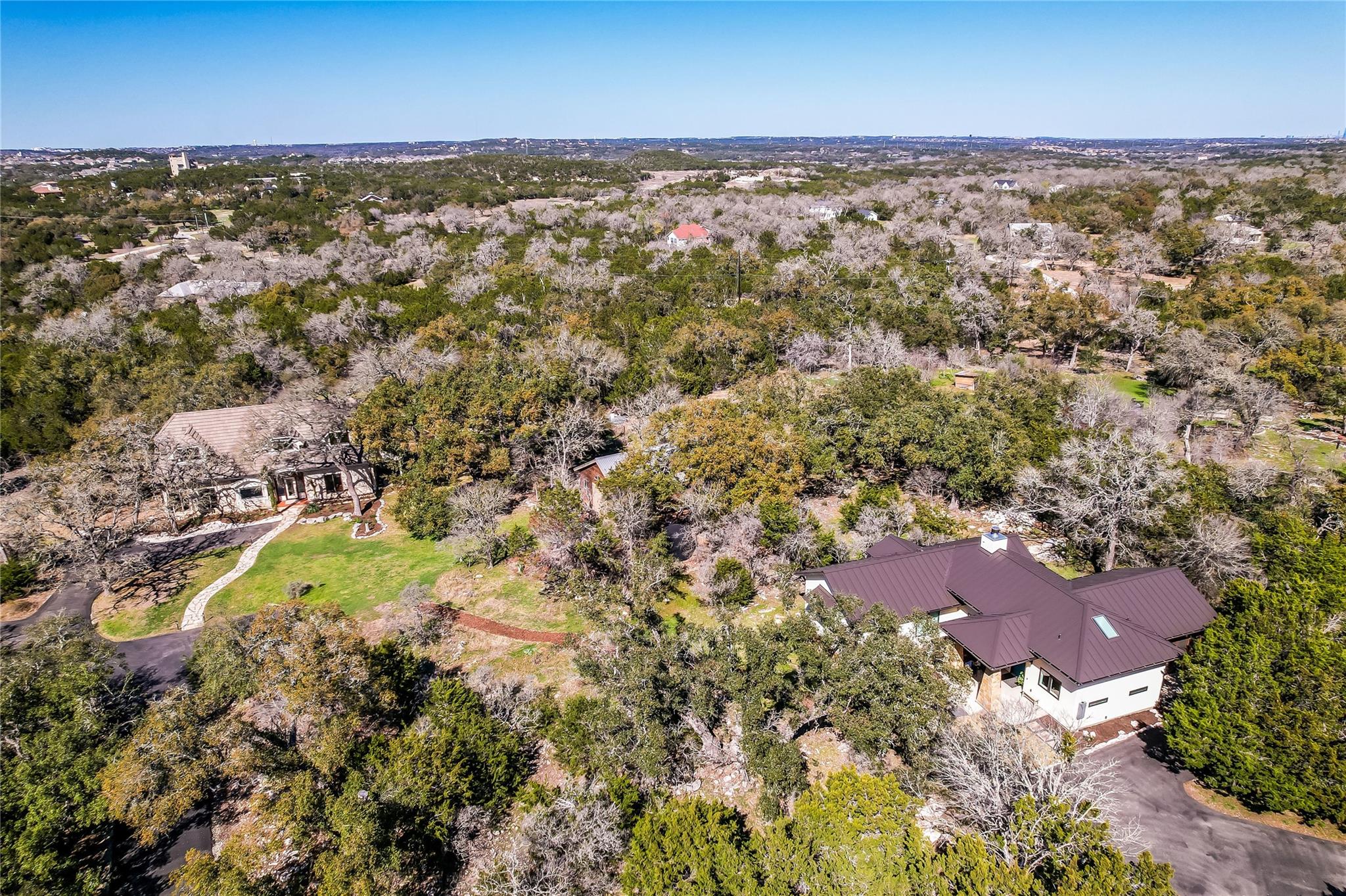 8004 Golden Oaks LN