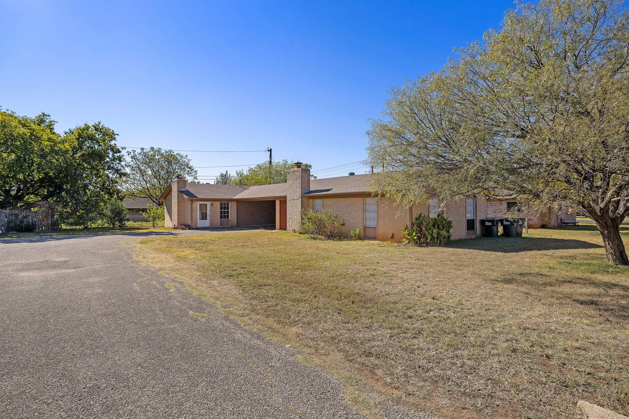 2402 Cottonwood DR