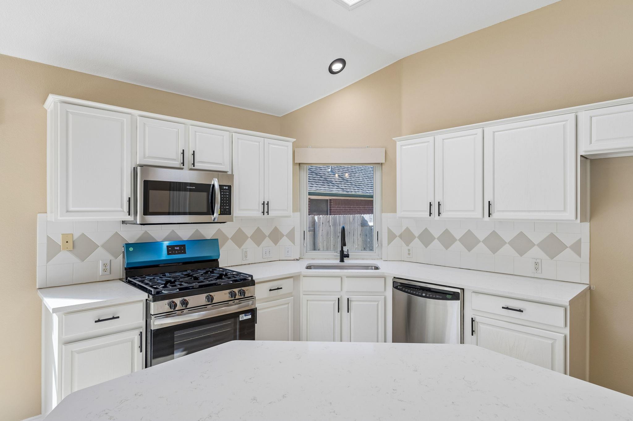 8414 Ironweed RUN