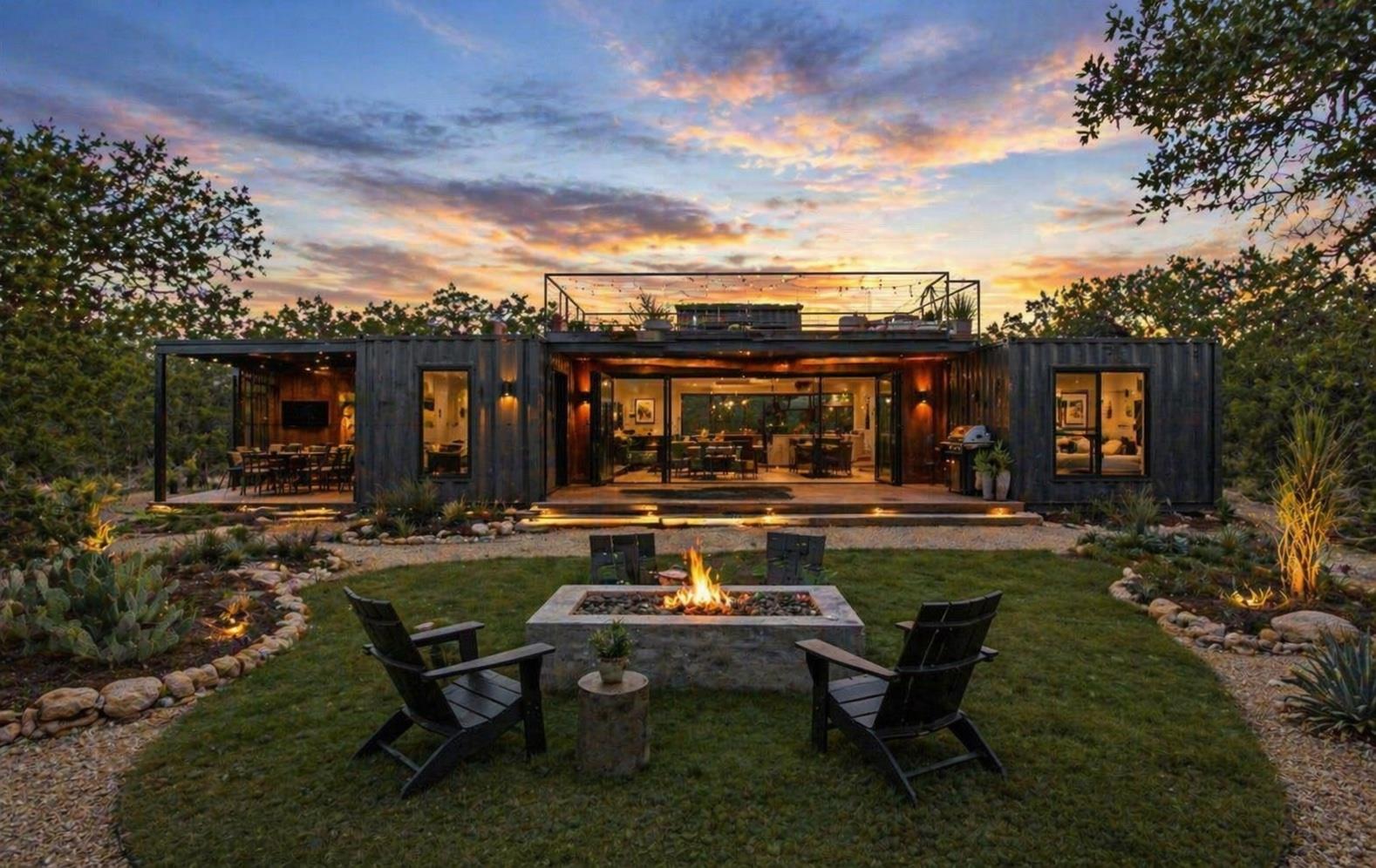 740 Hillcrest TRL