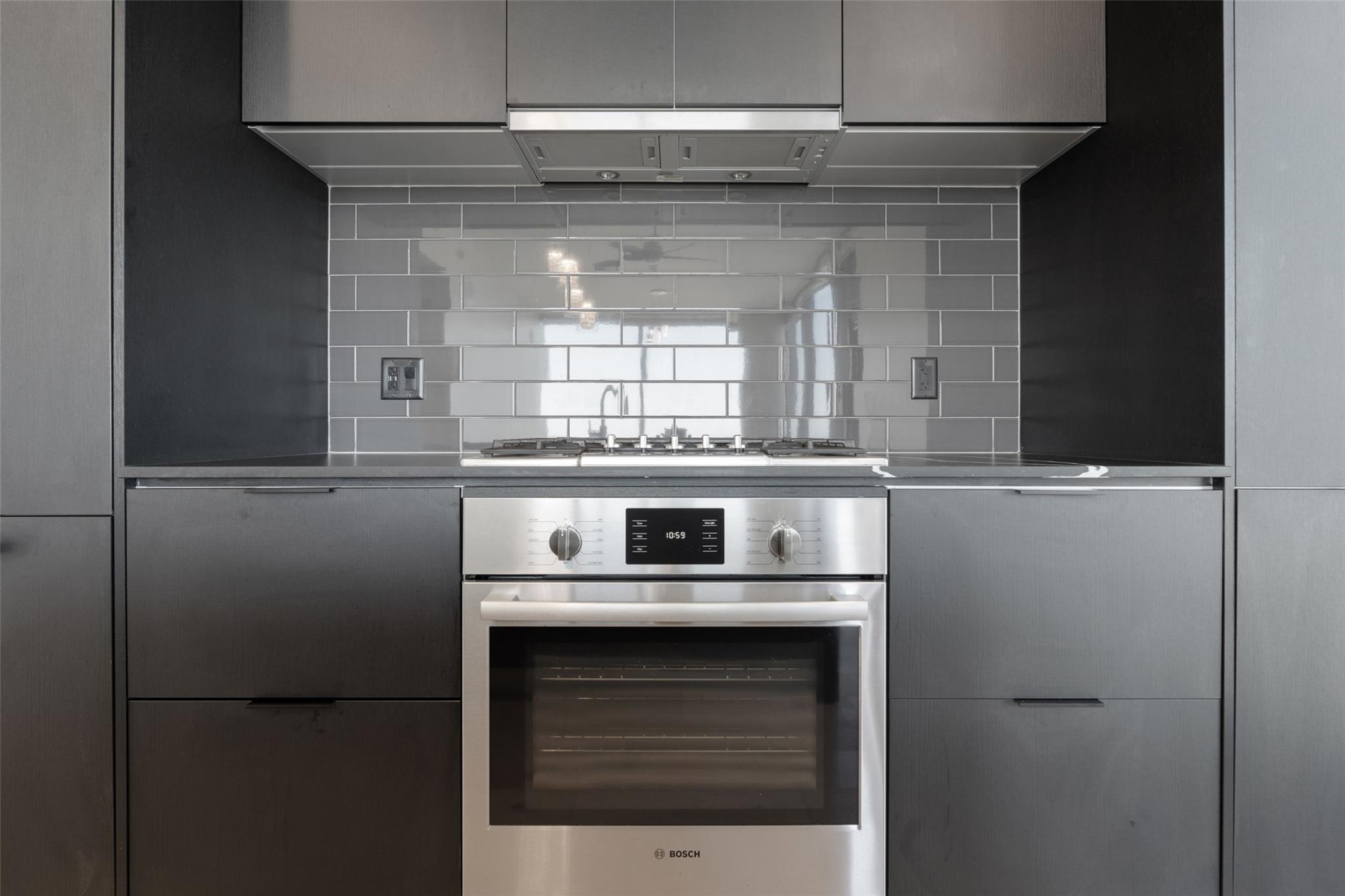 44 East Ave # 2307