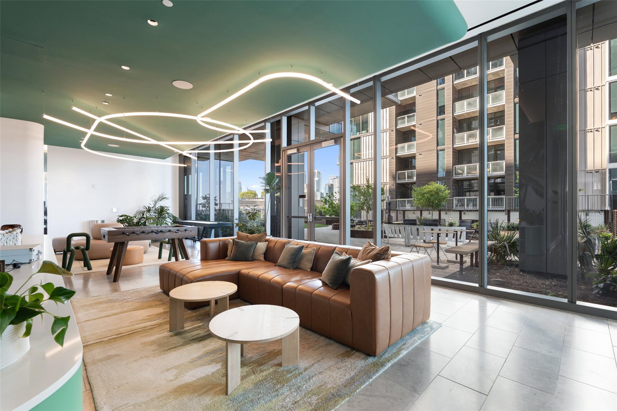 44 East Ave # 2307