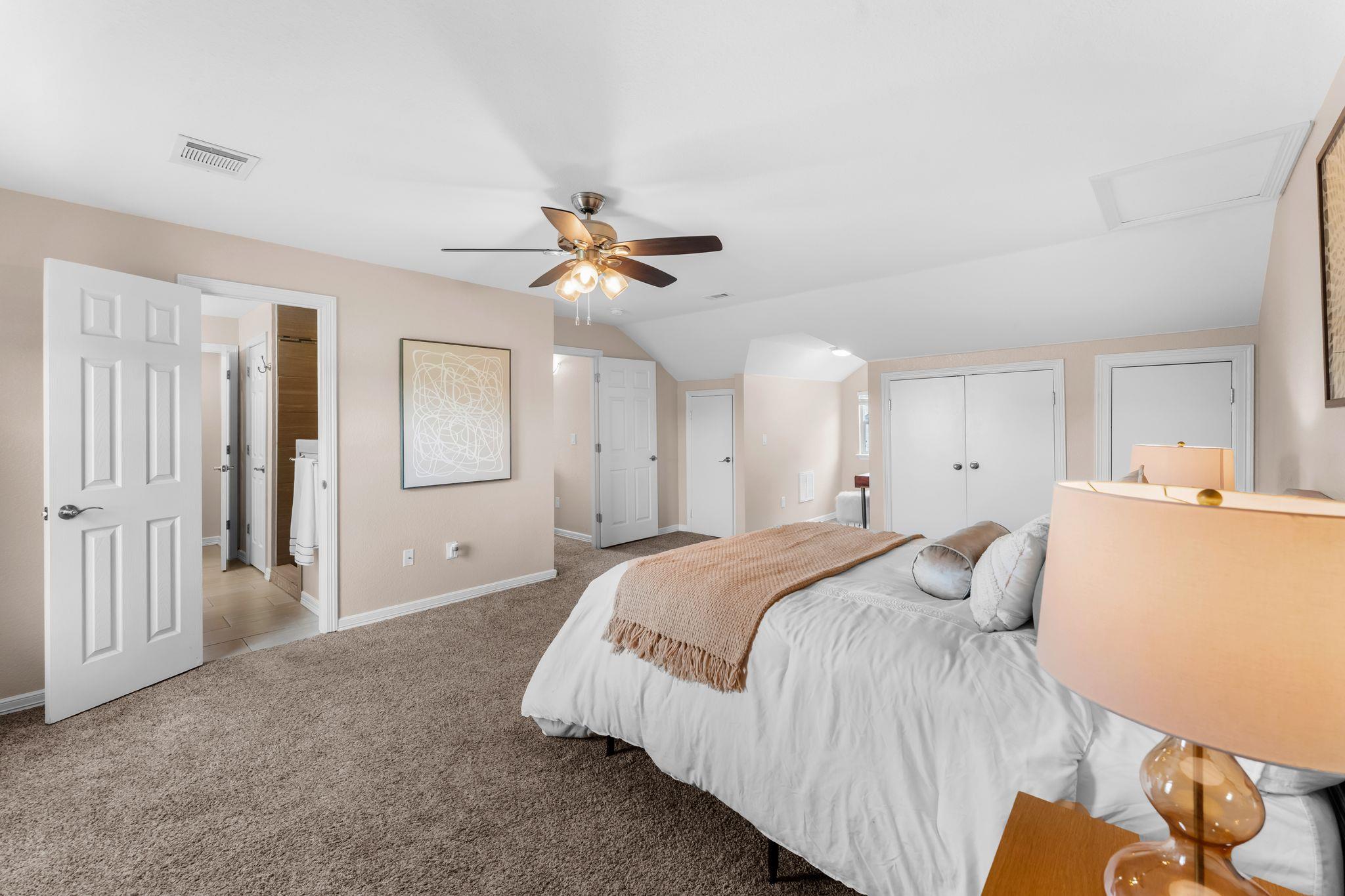 13323 Villa Park Dr Unit B