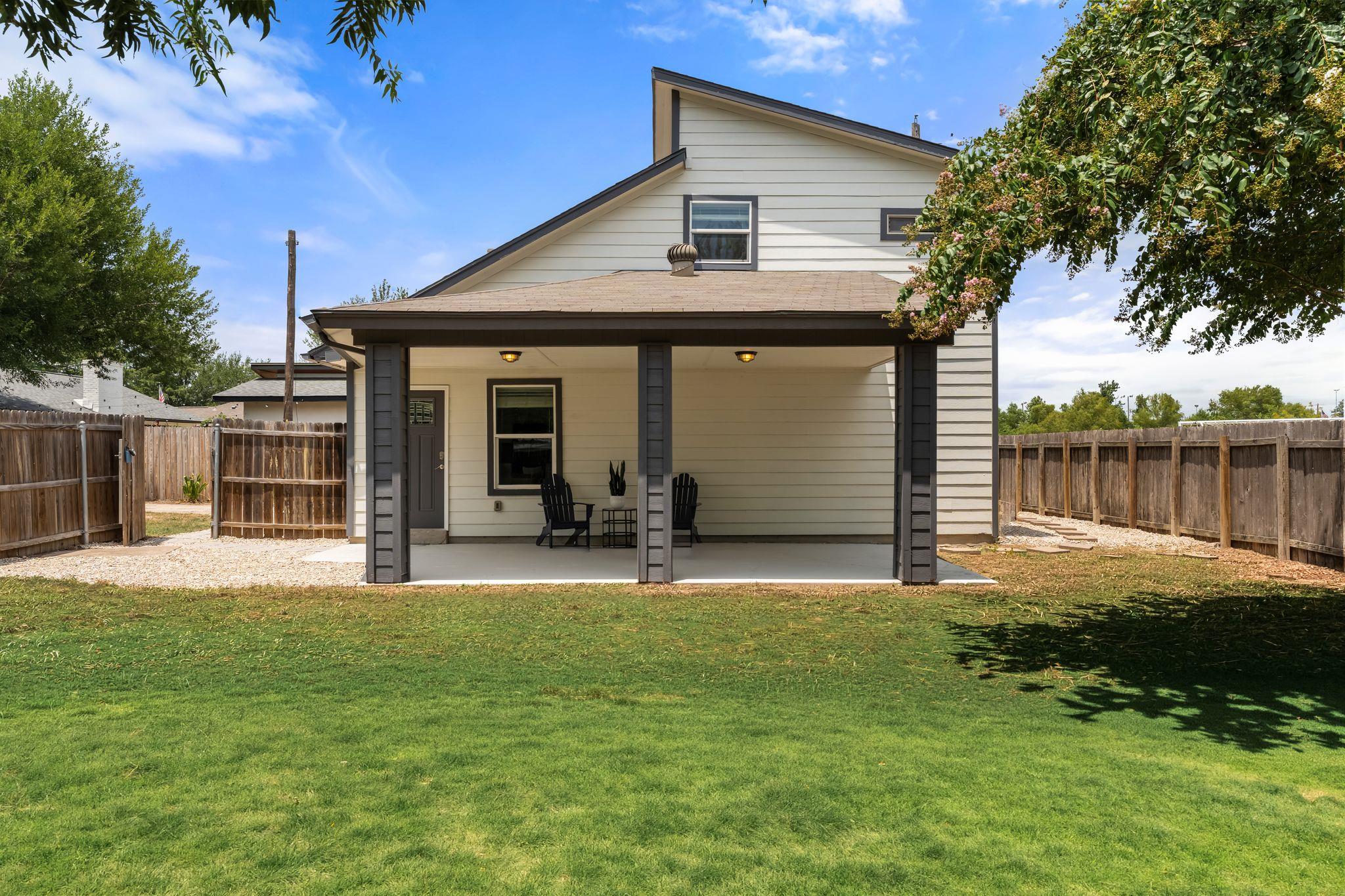 13323 Villa Park Dr Unit B
