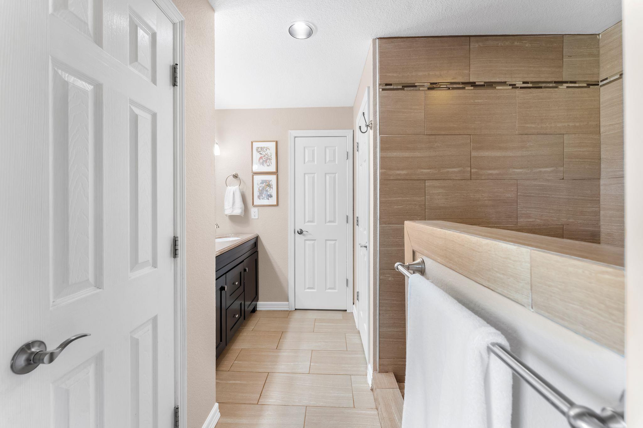 13323 Villa Park Dr Unit B