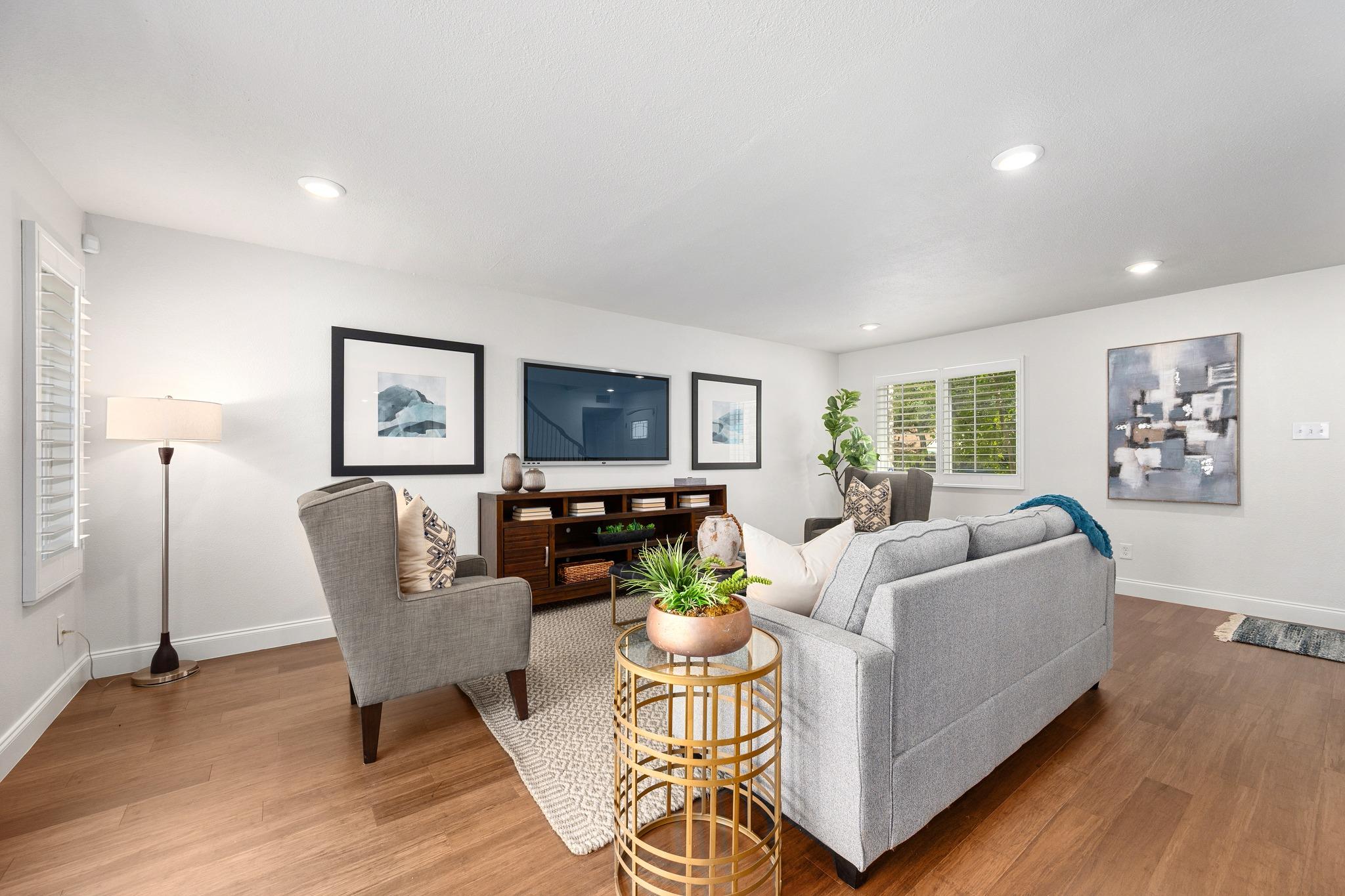 4105 Eskew DR