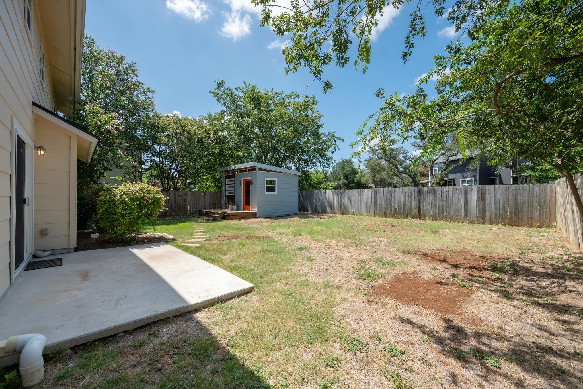 4105 Eskew DR