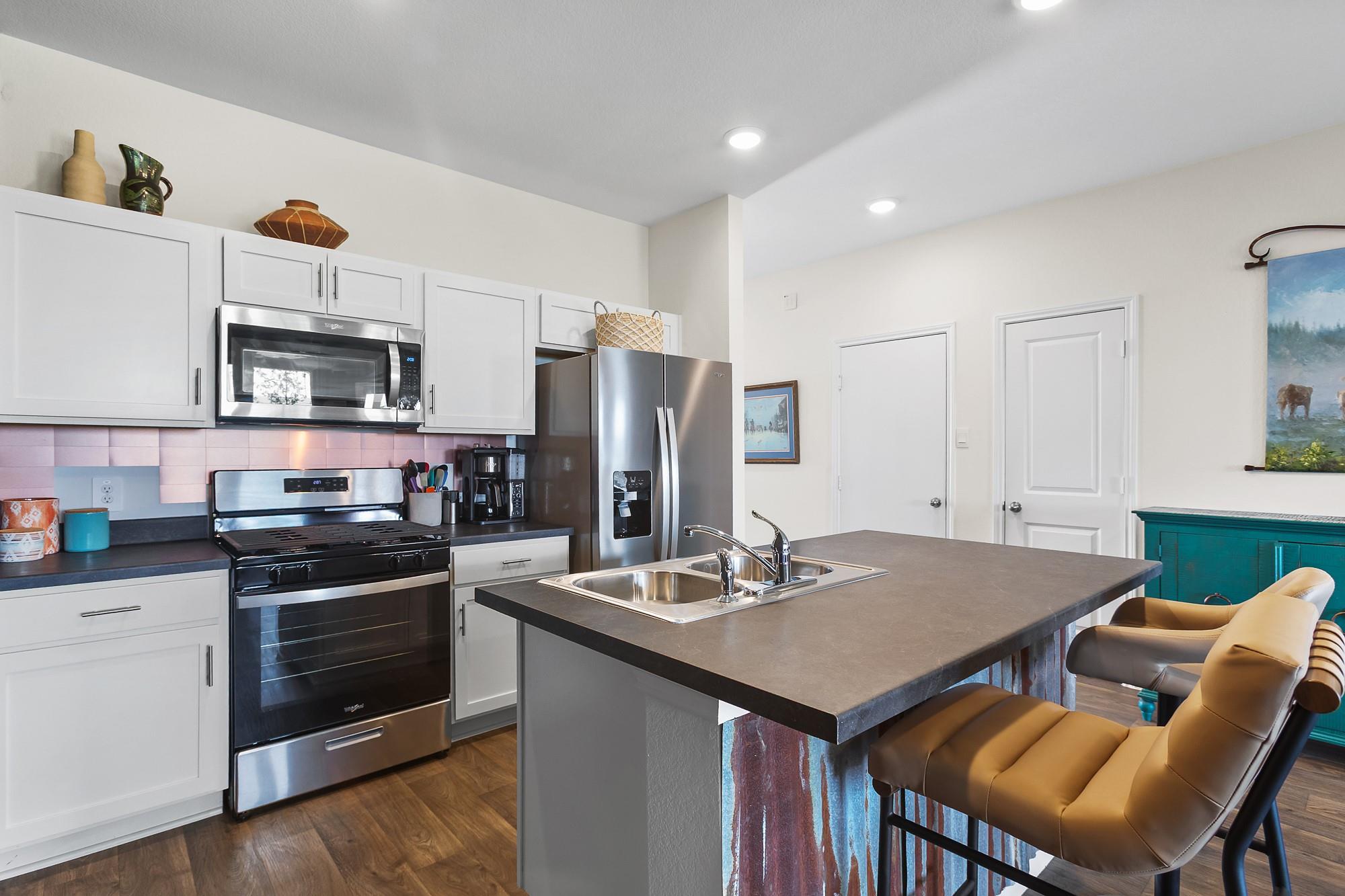 549 Arnold LOOP # A