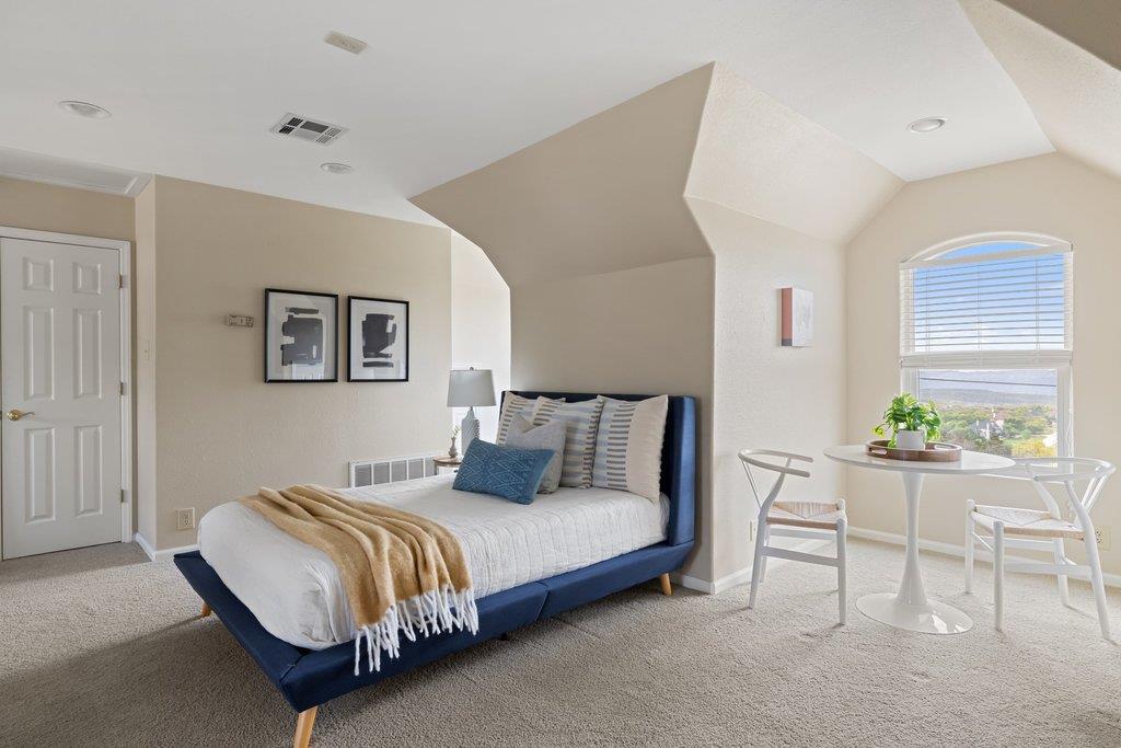 9905 Charthouse CV