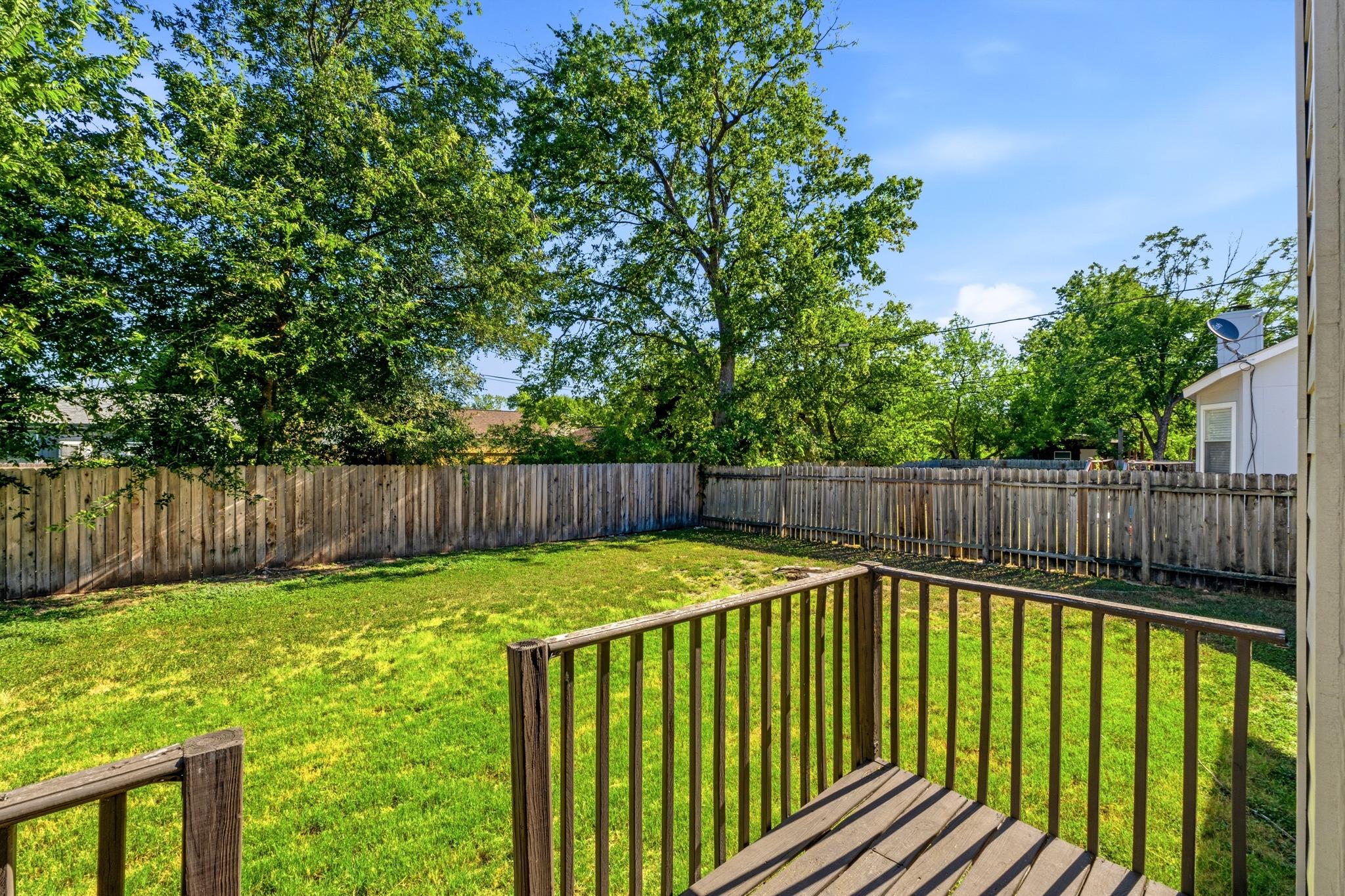 512 Purple Sage DR