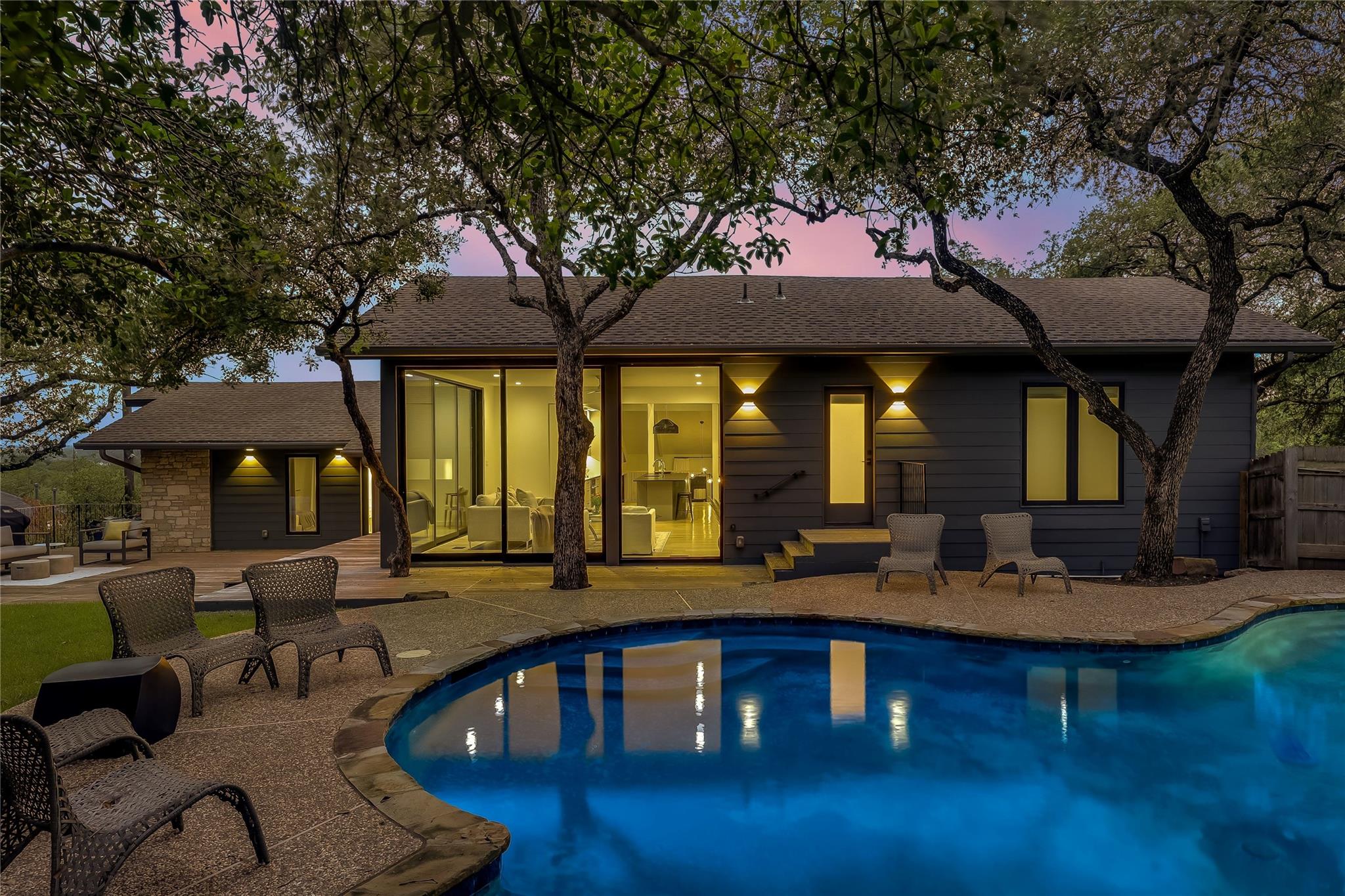 5801 Valley CIR