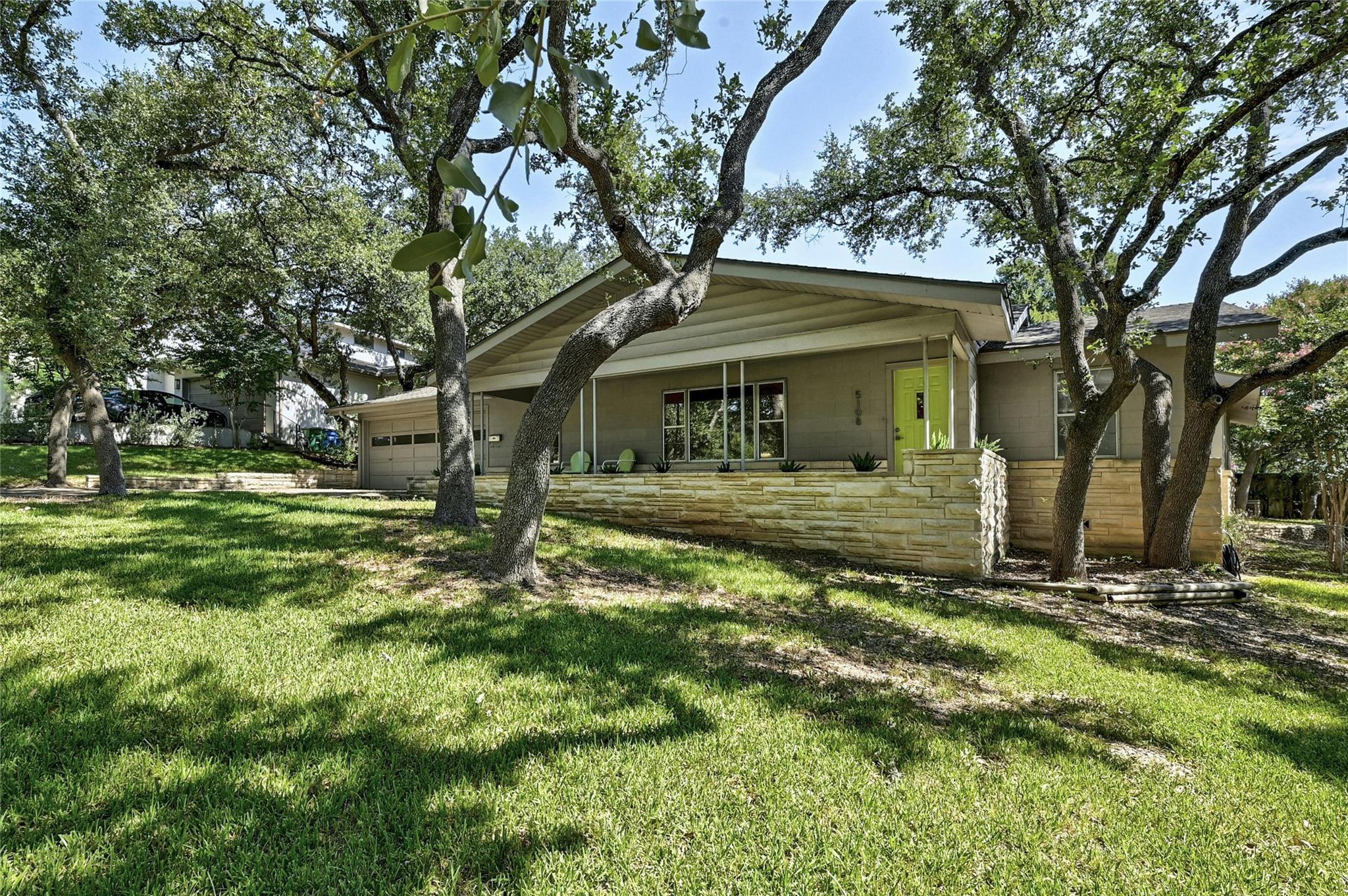 5108 Crestway DR