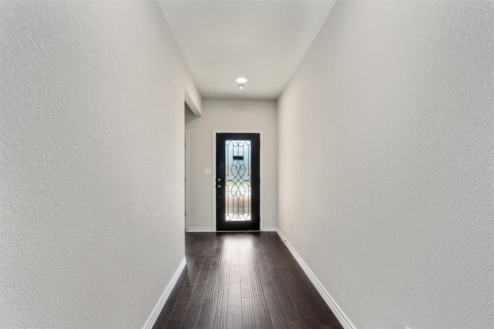 5944 Agostino DR