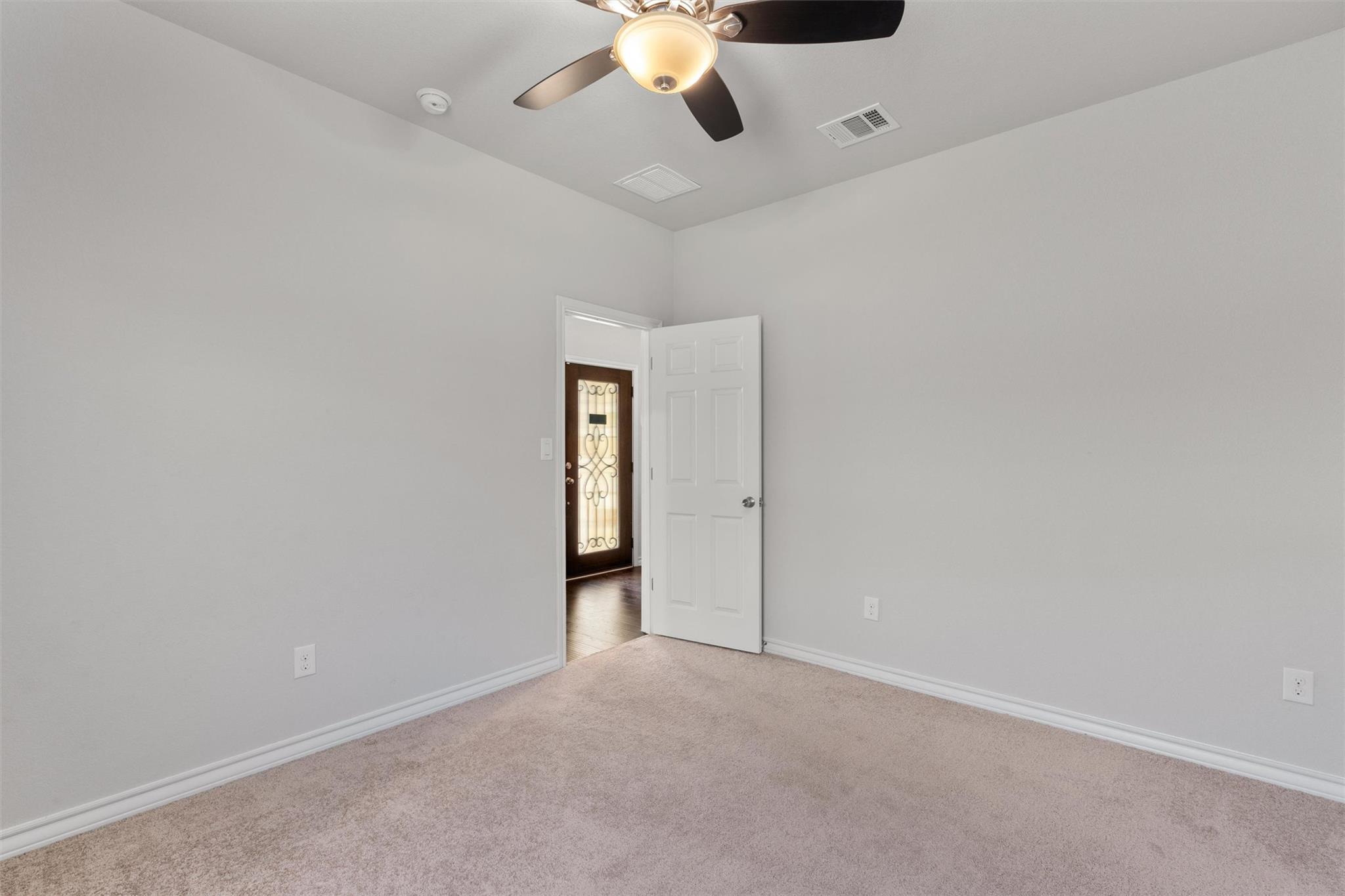 5944 Agostino DR