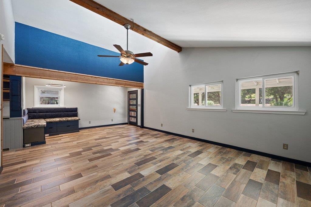 131 Belle DR