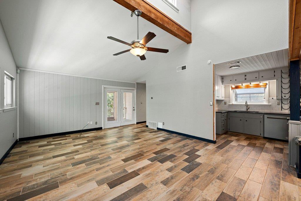 131 Belle DR