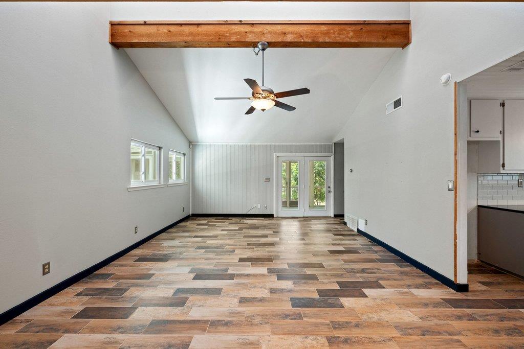 131 Belle DR