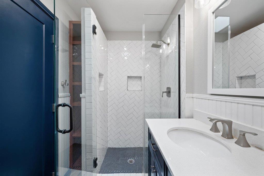 131 Belle DR