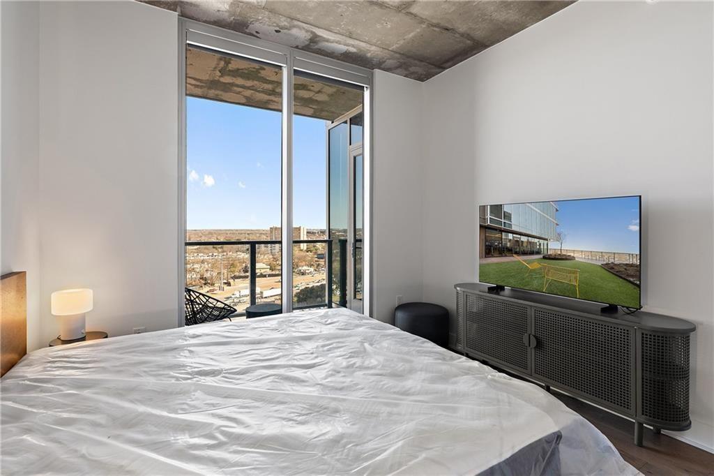 48 East Ave # 1506